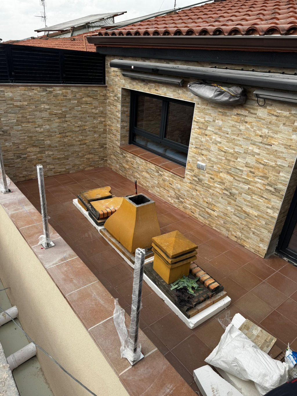Rehabilitación Terraza con cámara de aire en Mollet - Después - 1